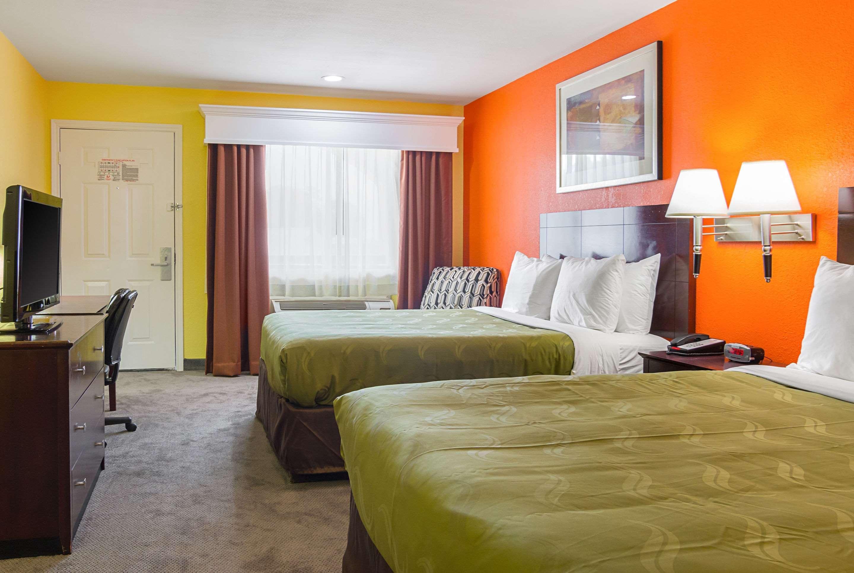Quality Inn Carthage Bagian luar foto