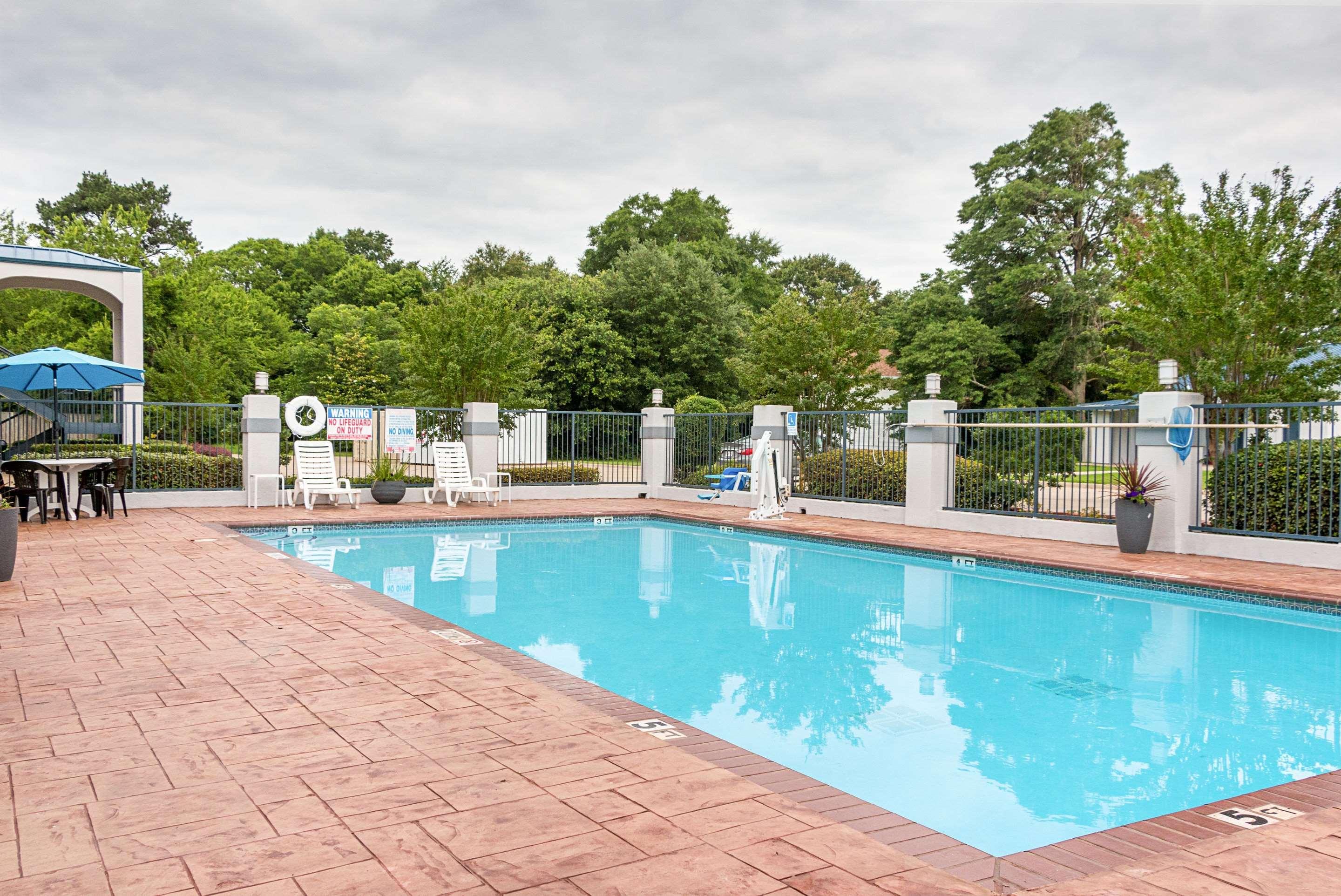 Quality Inn Carthage Bagian luar foto