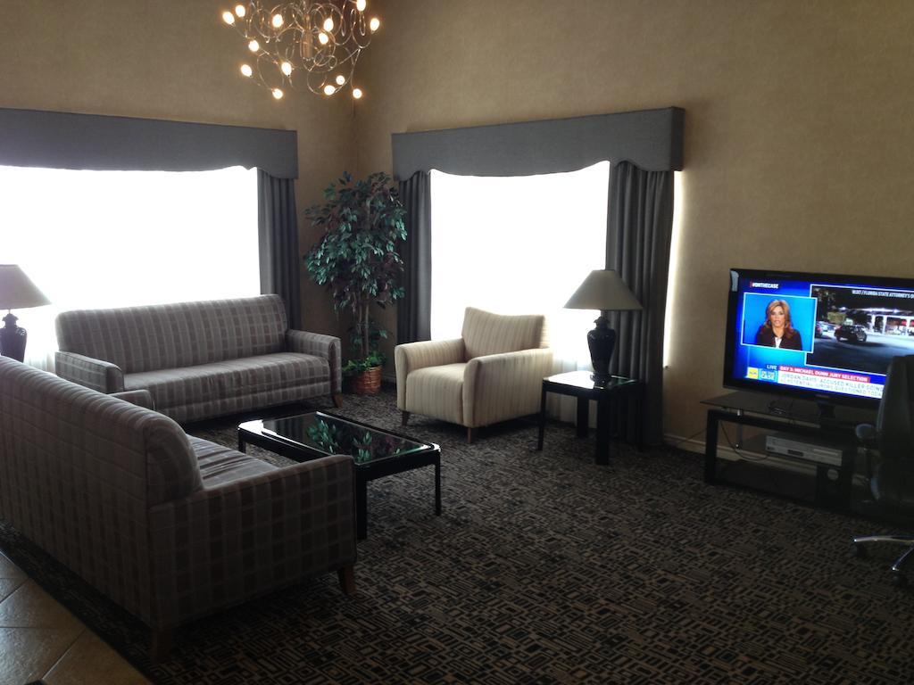Quality Inn Carthage Bagian luar foto